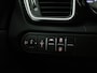 Kia Ceed 1.5 T-GDi DynamicPlusLine 160Pk Automaat (APPLE CARPLAY, GROOT NAVI, STUUR/STOELVERWARMING, SPORTSTOELEN, CAMERA, ADAPTIVE CRUISE, GETINT GLAS, NIEUWSTAAT)