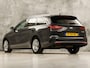 Kia Ceed 1.5 T-GDi DynamicPlusLine 160Pk Automaat (APPLE CARPLAY, GROOT NAVI, STUUR/STOELVERWARMING, SPORTSTOELEN, CAMERA, ADAPTIVE CRUISE, GETINT GLAS, NIEUWSTAAT)