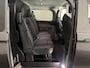 Ford Transit Custom 320 2.5 PHEV L2H1 Sport DC met o.a. uniek sport interieur, 19 inch lichtmetalen velgen, een trekhaak, een achteruitrijcamera en verwarmbare voorstoelen en stuurwiel