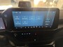 Ford Transit Custom 320 2.5 PHEV L2H1 Sport DC met o.a. uniek sport interieur, 19 inch lichtmetalen velgen, een trekhaak, een achteruitrijcamera en verwarmbare voorstoelen en stuurwiel
