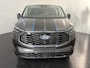 Ford Transit Custom 320 2.5 PHEV L2H1 Sport DC met o.a. uniek sport interieur, 19 inch lichtmetalen velgen, een trekhaak, een achteruitrijcamera en verwarmbare voorstoelen en stuurwiel