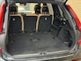 Volvo XC90 2.0 T8 Twin Engine AWD | HEICO | Inscription | Trekhaak wegklapbaar | Panoramadak | Luchtvering | 360 camera | 7-persoons | Navigatie | Apple CarPlay | Stoelverwarming&ventilatie | Stuurverwarming | Lederen bekleding met memory | Head up | Bowers&Wilkins | 22 inch HEICO velgen | Adaptieve cruise | Elektrische achterklep |Volledig onderhouden | Origineel Nederlandse auto NAP