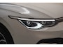 Volkswagen Golf 1.0 TSI Life Business [ Navi Adapt.cruise Stoelverwarming ]