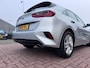 Kia Ceed 1.6 CRDi DynamicLine, Euro 6, Marge, Apple Carplay, Hatchback