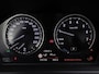 BMW X1 xDrive25e M Sport High Executive 221Pk Automaat (PANORAMADAK, M PAKKET, GROOT NAVI, LEDER, STOELVERWARMING, SPORTSTOELEN, GETINT GLAS, SFEERVERLICHTING, NIEUWSTAAT)