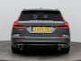 Volvo V60 2.0 B3 Momentum Advantage Aut. | Stoel + stuurverwarming | Navigatie | Camera | 19" lm-wielen |
