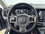 Volvo V60 2.0 B3 Momentum Advantage Aut. | Stoel + stuurverwarming | Navigatie | Camera | 19" lm-wielen |