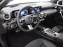 Mercedes-Benz A-klasse 250e Business Solution AMG | Panoramaschuifdak | Premium Plus | Head-up display | Dodehoekassistent |