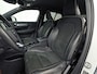 Volvo XC40 1.5 T5 Recharge R-Design 252Pk Automaat (APPLE CARPLAY, GROOT NAVI, CAMERA, HARMAN/KARDON, LEDER/ALCANTARA, SPORTSTOELEN, GETINT GLAS, NIEUWSTAAT)