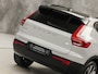 Volvo XC40 1.5 T5 Recharge R-Design 252Pk Automaat (APPLE CARPLAY, GROOT NAVI, CAMERA, HARMAN/KARDON, LEDER/ALCANTARA, SPORTSTOELEN, GETINT GLAS, NIEUWSTAAT)