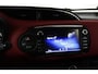 Toyota Yaris 1.5 Hybrid Bi-Tone Camera, Cruise Control, Stoelverwarming, Bluetooth
