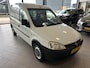 Opel Combo 1.4-16V Comfort APK 10-27 BJ 2006 !!