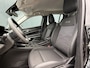 Jeep Avenger 1.2 Altitude | Winterpakket | Camera | Apple/Android CarPlay | JBL audio | Electrische kofferklep | Meer foto's volgen!