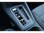 Volkswagen Golf 1.5 eHybrid 204pk Life Edition | App Connect | Trekhaak | Achteruitrijcamera