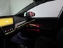 Volkswagen ID.4 Pro Business 77 kWh | ACC | Zwenkbare trekhaak | Navi | Stoelverwarming |