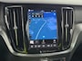 Volvo V60 2.0 B4 Plus Dark | Harman/Kardon | Schuif/Kantel Panoramadak | Memory | Power Seats | Stoel/Stuur verwarming | Extra Getint Glas | Adaptive Cruise | BLIS | Camera | Google Infotainment |