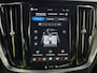 Volvo V60 2.0 B4 Plus Dark | Harman/Kardon | Schuif/Kantel Panoramadak | Memory | Power Seats | Stoel/Stuur verwarming | Extra Getint Glas | Adaptive Cruise | BLIS | Camera | Google Infotainment |