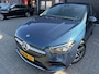 Mercedes-Benz B-klasse 180 Business Solution AMG | 3/6/12MND GARANTIE | AUTOMAAT | LED | CRUISE | CARPLAY | DAB | AIRCO | STOELVERWM. |