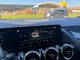 Mercedes-Benz B-klasse 180 Business Solution AMG | 3/6/12MND GARANTIE | AUTOMAAT | LED | CRUISE | CARPLAY | DAB | AIRCO | STOELVERWM. |