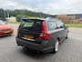 Volvo V70 2.0T R-Edition | 3E EIGENAAR | AUTOMAAT | LEDER | NAVI | XENON | CRUISE | TREKHAAK |