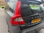 Volvo V70 2.0T R-Edition | 3E EIGENAAR | AUTOMAAT | LEDER | NAVI | XENON | CRUISE | TREKHAAK |