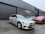 Mercedes-Benz A-klasse 180 Business Solution | 3/6/12MND GARANTIE | NAVIGATIE | CRUISE |LED | DAB | PDC | LMV | GOED ONDERHOUDEN |