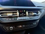 BMW 1-Serie 116d Executive | 1E EIGENAAR | 3/6/12MND GARANTIE | AUTOMAAT | LED | CARPLAY | SFEERVERLICHTING | CRUISE | AIRCO |