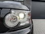 Land Rover Discovery 3.0 SDV6 Black&White | 3E EIGENAAR | 3/6/12MND GARANTIE | AUTOMAAT | PANO | 7PERS | LUCHTVERING | TREKHAAK | XENON | GOED ONDERHOUDEN |