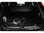 Volvo XC60 2.0 T8 Plug-in hybrid AWD Ultra Black Edition | Massage | HU-Display | Trekhaak | 360 Camera |