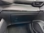 Peugeot e-2008 EV Allure Avantage 54 kWh SOH 96.9% | Navigatie | Parkeercamera | Carplay | Adaptief cruise control |