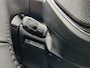 Peugeot e-2008 EV Allure Avantage 54 kWh SOH 96.9% | Navigatie | Parkeercamera | Carplay | Adaptief cruise control |