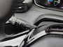 Peugeot e-2008 EV Allure Avantage 54 kWh SOH 96.9% | Navigatie | Parkeercamera | Carplay | Adaptief cruise control |