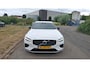 Volvo S60 Recharge T6 AWD R-Design | Trekhaak | 19 Inch Velgen | Power Seats | Harman / Kardon |