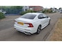Volvo S60 Recharge T6 AWD R-Design | Trekhaak | 19 Inch Velgen | Power Seats | Harman / Kardon |