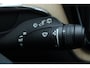 Volvo XC60 T6 Plug-in hybrid AWD Ultra Dark | Luchtvering | Trekhaak | Panoramadak | Verwarmbare voorstoelen, achterbank en stuurwiel | Head-up display | Premium audio by Harman Kardon | Keyless