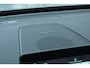 Volvo XC60 T6 Plug-in hybrid AWD Ultra Dark | Luchtvering | Trekhaak | Panoramadak | Verwarmbare voorstoelen, achterbank en stuurwiel | Head-up display | Premium audio by Harman Kardon | Keyless