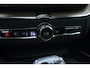 Volvo XC60 T6 Plug-in hybrid AWD Ultra Dark | Luchtvering | Trekhaak | Panoramadak | Verwarmbare voorstoelen, achterbank en stuurwiel | Head-up display | Premium audio by Harman Kardon | Keyless