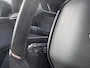 Peugeot e-208 EV GT Pack 50 kWh SOH 97,19% | Alcantara Interieur | Stoelverwarming | Camera | Apple Carplay / Android Auto | Adaptive Cruise Control | DAB ontvanger | Dodehoekdetectie met correctie | Extra getint glas