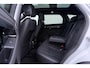 Land Rover Range Rover Evoque P300e R-Dynamic HSE | Meridian | Schuifdak | Stoel- Stuurverwarming | 20 inch