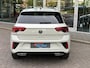 Volkswagen T-Roc 1.5 TSI 150pk 7-DSG R-line| Camera | Keyless|Unieke KM stand| Elek klep| Rijklaarprijs incl.garantie