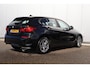BMW 1-Serie 118i 136PK Automaat Navigatie Carplay Android Stoelverwarming 17 inch LMV Cruise Parkeersensor LED