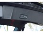Volvo XC40 1.5 T5 Plug-in hybrid Plus Dark | Apple carplay / Android auto | Adaptieve cruise control | 18" lichtmetalen velgen | Voorstoelen verwarmd | Stuurwiel verwarmd |