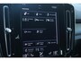 Volvo XC40 1.5 T5 Plug-in hybrid Plus Dark | Apple carplay / Android auto | Adaptieve cruise control | 18" lichtmetalen velgen | Voorstoelen verwarmd | Stuurwiel verwarmd |