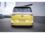 Volkswagen ID. Buzz 1st 77kWh 204pk | Trekhaak | SOH 96% | Elektrische schuifdeuren | Elektrische achterklep | Adaptive cruise control | Stoelverwarming | 20" LMV