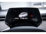 Volkswagen ID. Buzz 1st 77kWh 204pk | Trekhaak | SOH 96% | Elektrische schuifdeuren | Elektrische achterklep | Adaptive cruise control | Stoelverwarming | 20" LMV