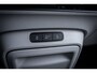Volkswagen ID. Buzz 1st 77kWh 204pk | Trekhaak | SOH 96% | Elektrische schuifdeuren | Elektrische achterklep | Adaptive cruise control | Stoelverwarming | 20" LMV
