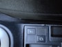 Toyota Yaris 1.3 VVT-i Aspiration | 2E EIGENAAR | 3/6 OF 12MND GARANTIE | NAVI | CAMERA | AIRCO | NW APK |