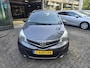 Toyota Yaris 1.3 VVT-i Aspiration | 2E EIGENAAR | 3/6 OF 12MND GARANTIE | NAVI | CAMERA | AIRCO | NW APK |