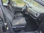 Toyota Yaris 1.3 VVT-i Aspiration | 2E EIGENAAR | 3/6 OF 12MND GARANTIE | NAVI | CAMERA | AIRCO | NW APK |