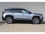 Jeep Compass 1.2 e-Hybrid First Edition 8 Jaar Garantie | Panoramadak | Elektrisch Verstelbare stoelen | Stoelverwarming en Verkoeling | Stuurwielverwarming | Adaptieve Cruise Control | Drive Assist | Premium Audio | 360* Graden Camera